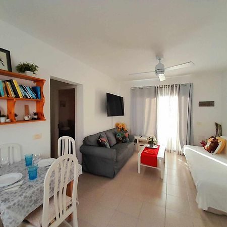 Apartment Vincent, Cozy And Sunny Over The Rooftops Пуерто-дель-Кармен Екстер'єр фото