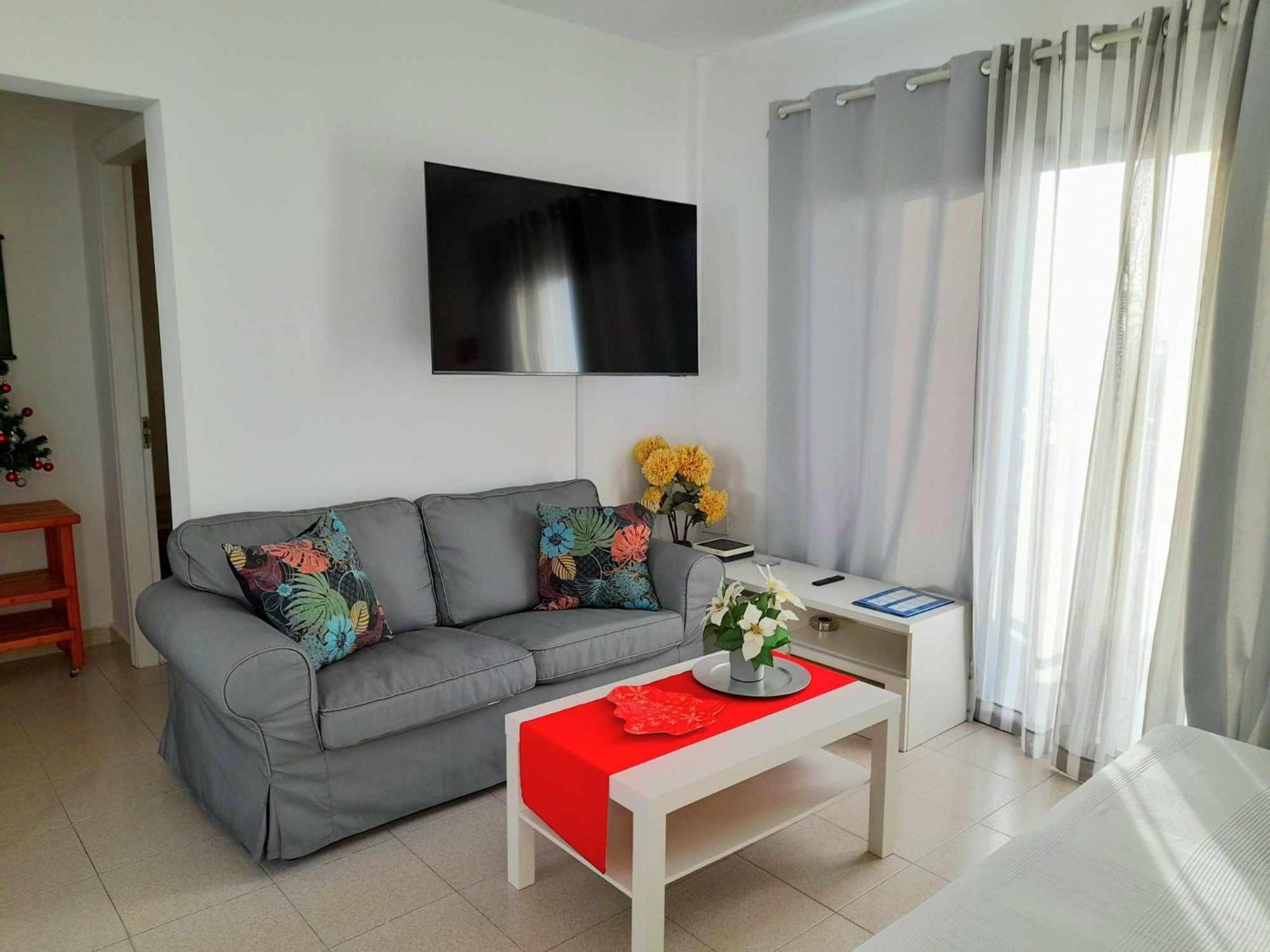Apartment Vincent, Cozy And Sunny Over The Rooftops Пуерто-дель-Кармен Екстер'єр фото